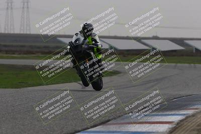 media/Nov-30-2025-TrackDaz (Sun) [[d8b22663df]]/A Group/Session 4 (Wheelie Bump)/